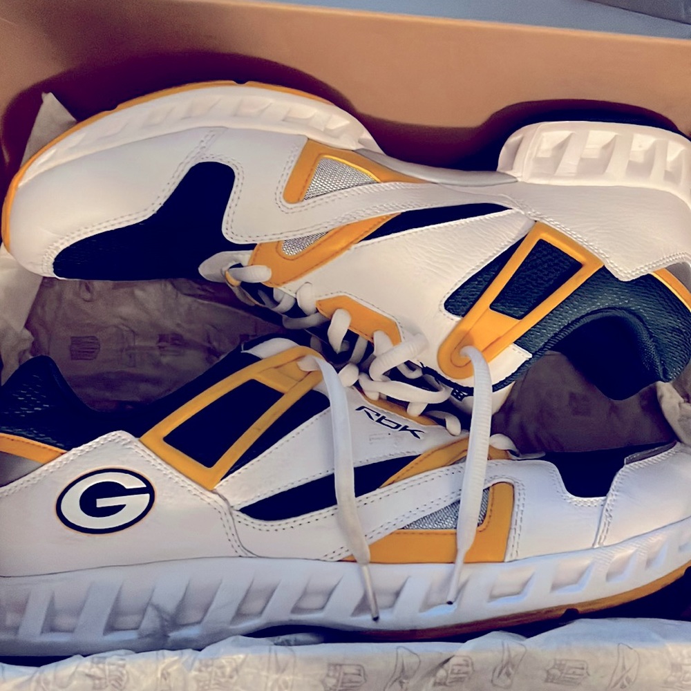 Reebok size 15, white yellow and green shoes